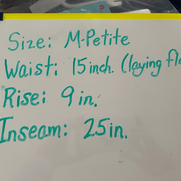 Quince, Size M petite, ponte pants - Picture 6 of 6